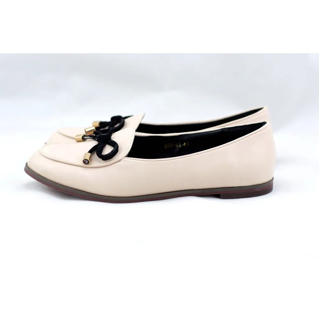 Oscar pink with a feminine bow loafers