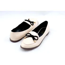 Oscar pink with a feminine bow loafers