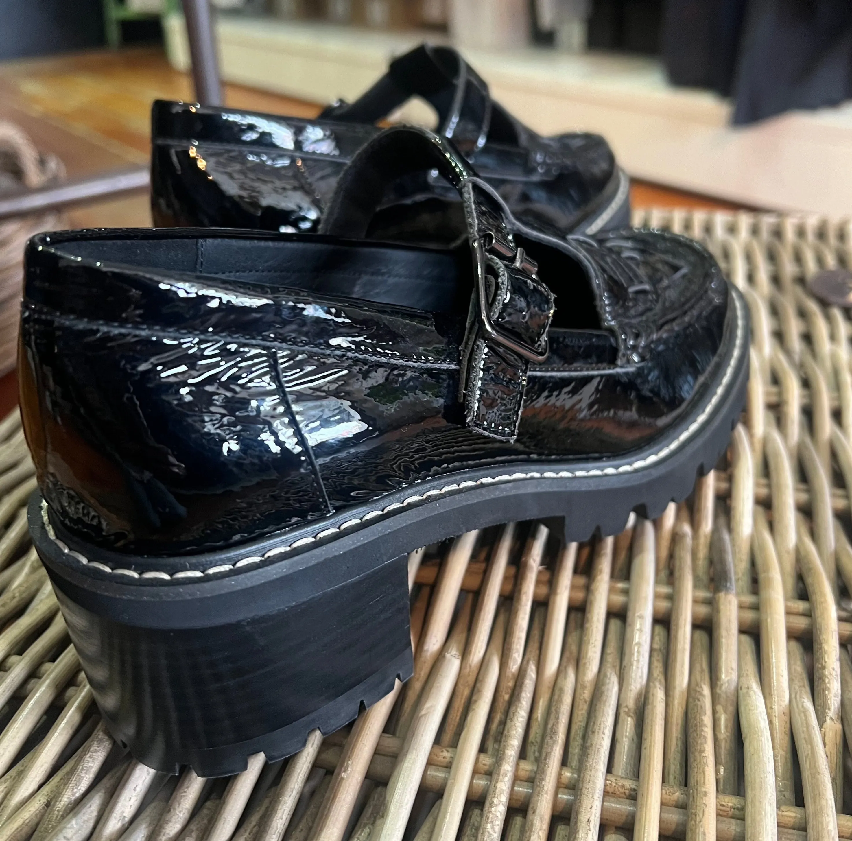 Top End | Jeava Black Patent Leather Mary Jane Heels
